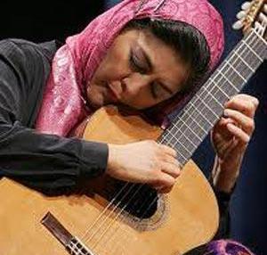 عکس دختر گیتاریست