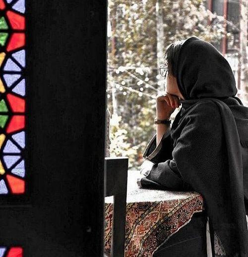 عکس دختر هنری برای پروفایل