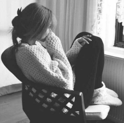عکس دختر هنری برای پروفایل