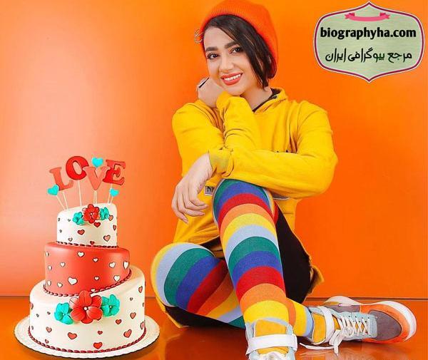 عکس پسر سرنا امینی و همسرش