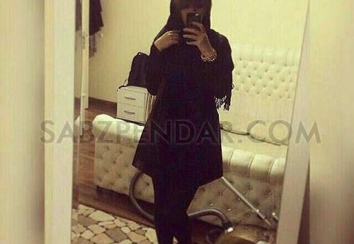 عکس دخترونه جلو آینه