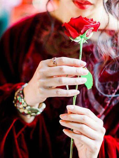 عکس دخترونه گل برای پروفایل