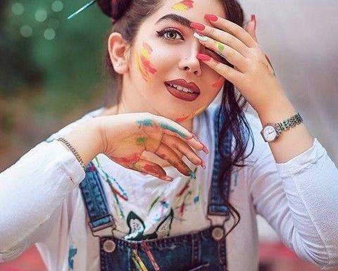 عکس پروفایل دخترونه لاکچری m