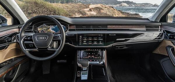 عکس آئودی a8