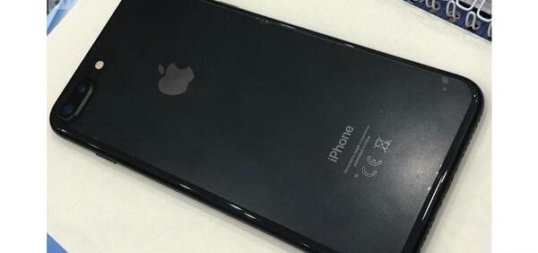 عکس اپل آیفون 8