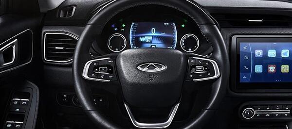 عکس و مشخصات ام وی ام x55