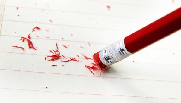 عکس نوشته گاهی بایک اشتباه نوزده نمیشی صفر میشی