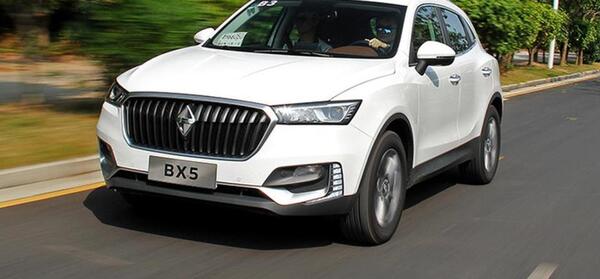 عکس و مشخصات فنی بورگوارد bx7