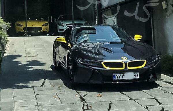 عکس بی ام و i8