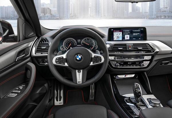 عکس بی ام و ایکس ۴