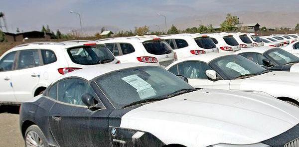 عکس بی ام و در گمرک