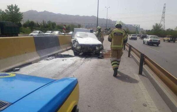 عکس پژو چپ شده
