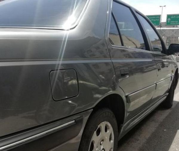 عکس پژو خاکستری متالیک