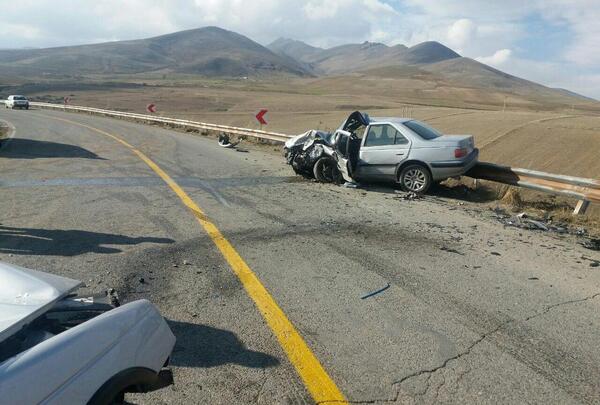 عکس پژو در تصادف