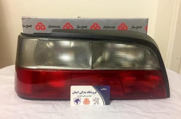 عکس چراغ عقب پژو پارس