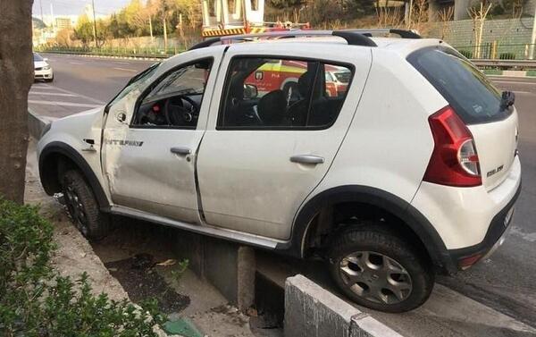 عکس تصادف چانگان