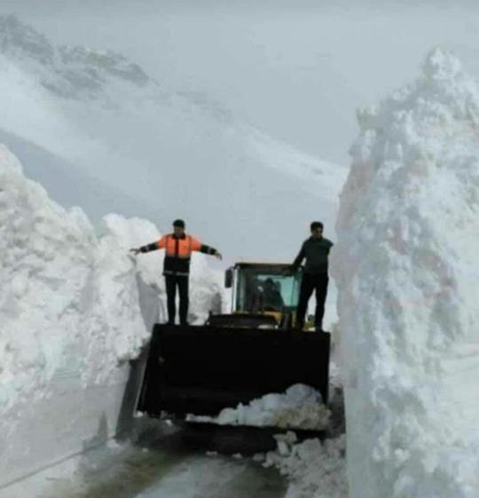 عکس از گردنه چری
