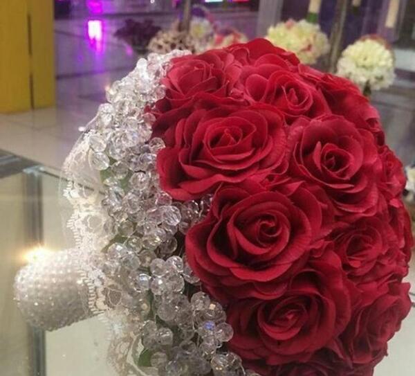 عکس داماد با دسته گل