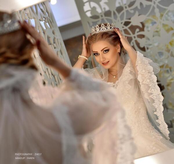 عکس عروس داماد در آتلیه