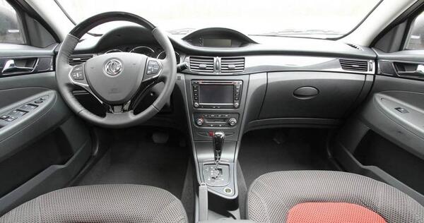 عکس دانگ فنگ s30