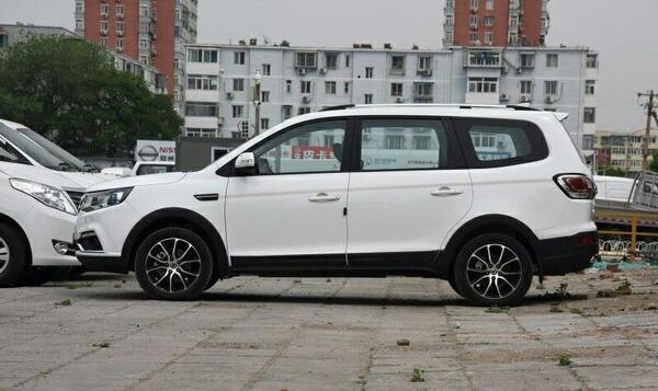 عکس دانگ فنگ sx6