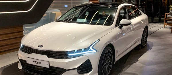 عکس کیا اپتیما 2020