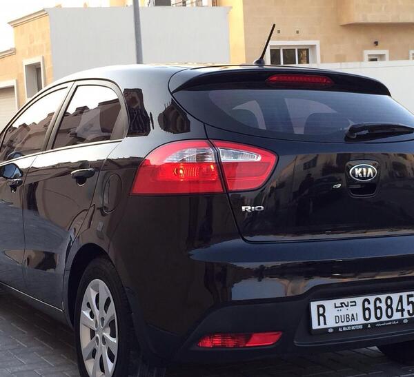 عکس کیا ریو مشکی
