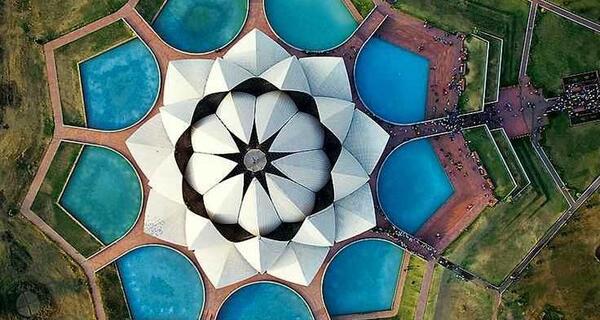 عکس معبد لوتوس