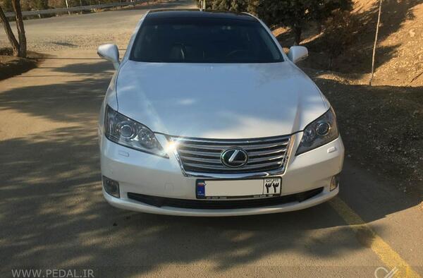 عکس داخل لکسوس es350