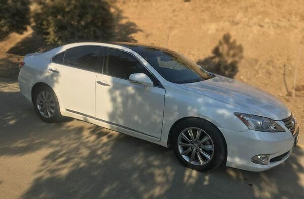 عکس داخل لکسوس es350