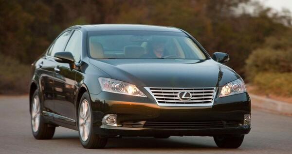 عکس داخل لکسوس es350