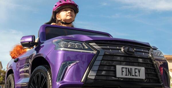 عکس در لکسوس