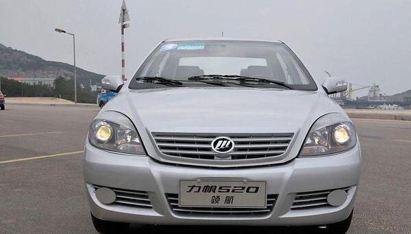 عکس لیفان 520