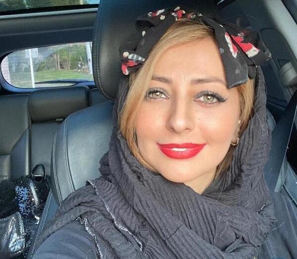 عکس ماشین مازراتی نفیسه روشن