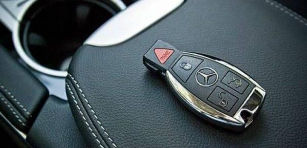 عکس سوئیچ مازراتی
