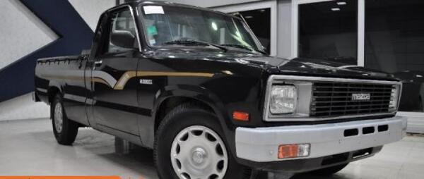 عکس مزدا وانت 1600