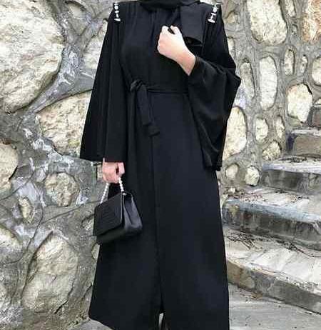 عکس مانتو ساده مشکی جلو باز