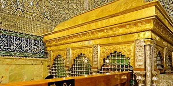 عکس آرامگاه مختار