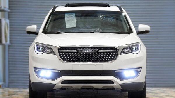 عکس داخل ماشین فیدلیتی
