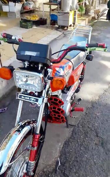 عکس هوندا 200