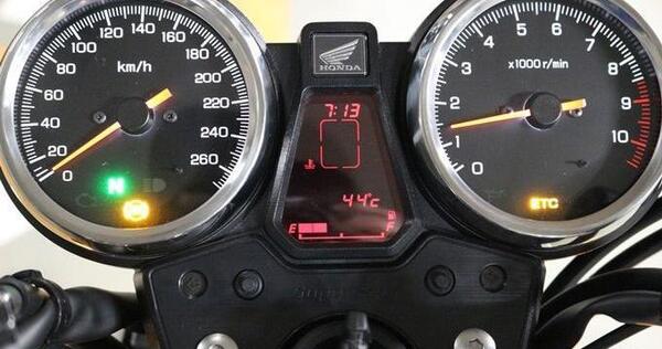 عکس هوندا سی بی 1300