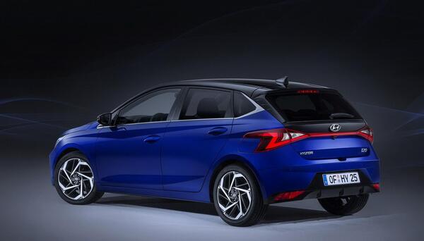 عکس هیوندای i20