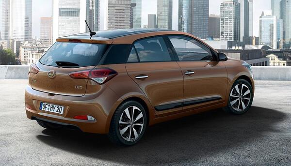 عکس هیوندای i20