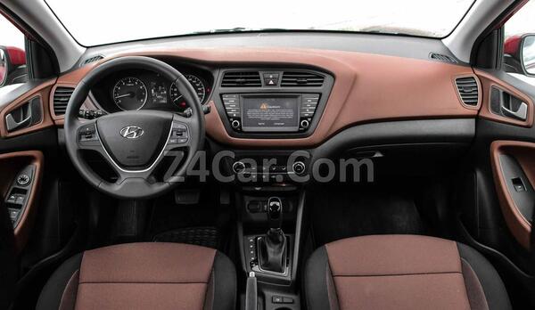 عکس هیوندای i20