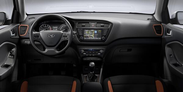 عکس خودرو هیوندای i20