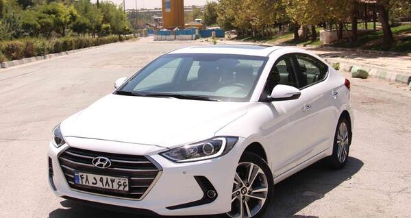 عکس داخل هیوندای النترا 2015