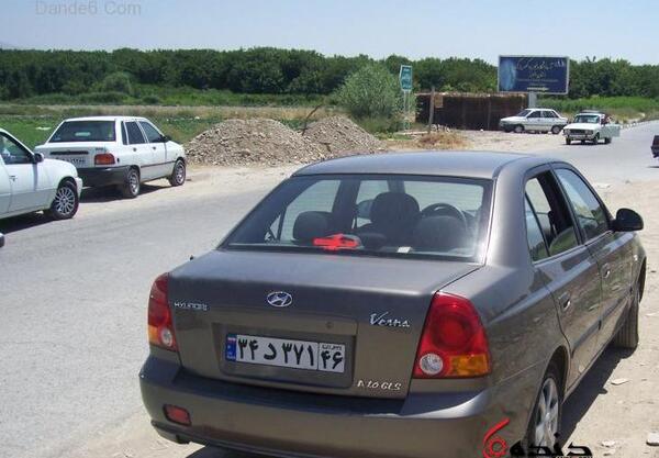 عکس هیوندای ورنا معمولی