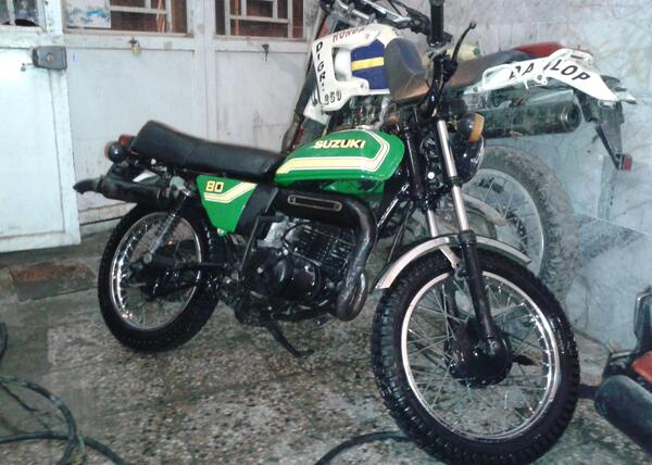 عکس سوزوکی تریل 250