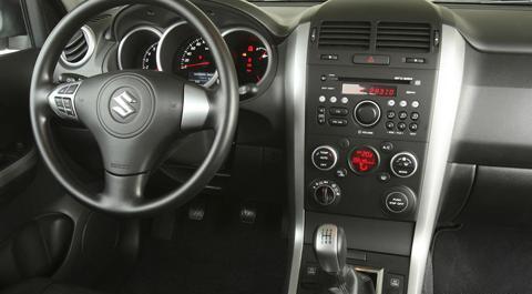 عکس ماشین سوزوکی مشکی