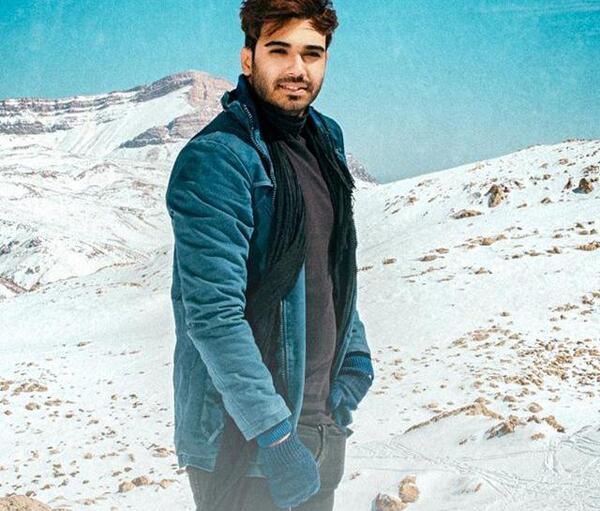 عکس سینا درخشنده در اینستا